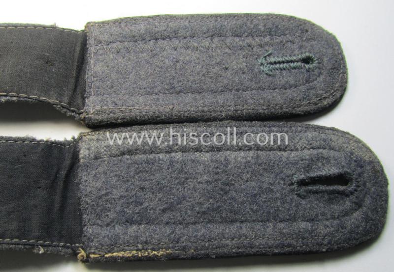 Neat - and fully matching! - pair of WH (Luftwaffe), NCO-type shoulderstraps as was intended for usage by an: 'Unteroffizier eines Bau- o. Pioniere-Abteilungs o. Regiments'
