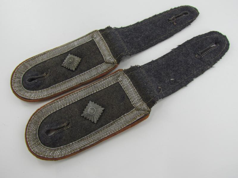 Luftwaffe Nachrichten ( Feldwebel  ) Shoulder boards