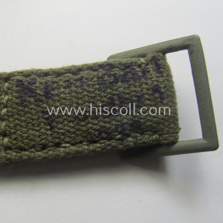 'Standard-issue'-pattern- (ie. typical WH-issue) carrying-strap (ie. 'Tragelasche') as was intended for the various gasmask-containers (being a maker-marked example that comes in a just minimally used, condition)