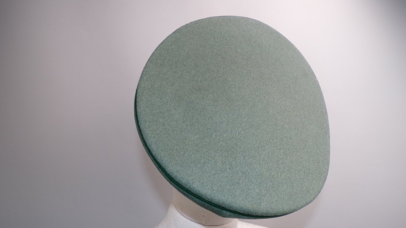 Named Gebirgsjäger schirmmütze (visor cap)