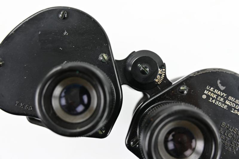 US Navy WW2 7x50 Binocular in Case 1943