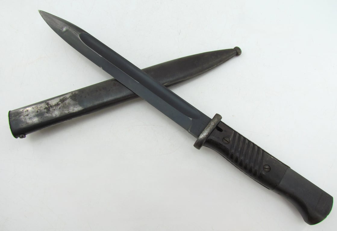 Matching K98 bayonet marked Cof41