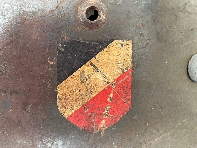 M35 GERMAN WWII DOUBLE DECAL CAMOUFLAGE LUFTWAFFE HELMET