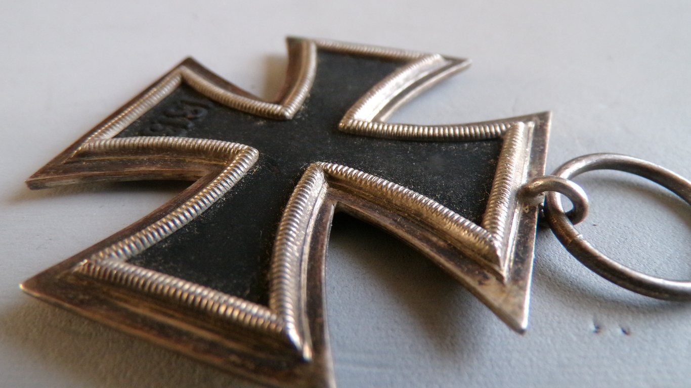 Iron Cross 2nd Class "25"