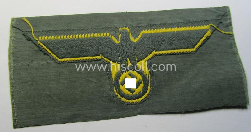 WH (Kriegsmarine) ie. 'Küsten-Art.'-related breast-eagle (ie. 'Brustadler für Mannschaften u. Uffz. der Küsten-Artillerie-Truppen') being a 'standard-pattern-example as executed in the 'BeVo'-weave-pattern on a field-grey-coloured background