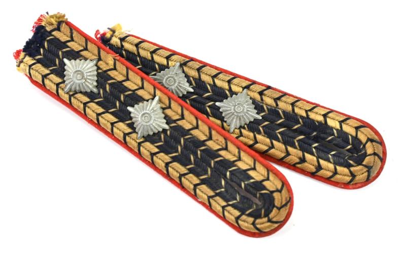 German Reichsbahn Shoulderboard Set
