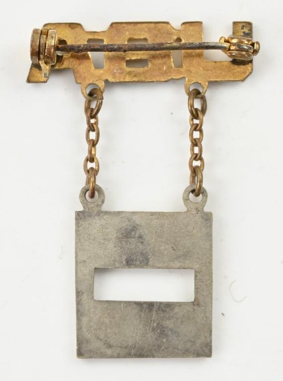 US WW2 Sweetheart Hanger 'Captain'