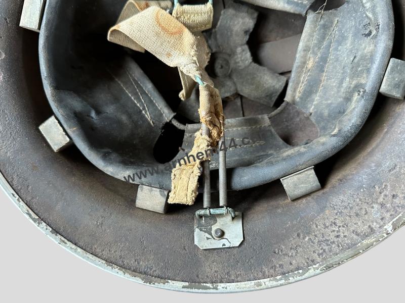 British WWII Brodie Helmet 1942