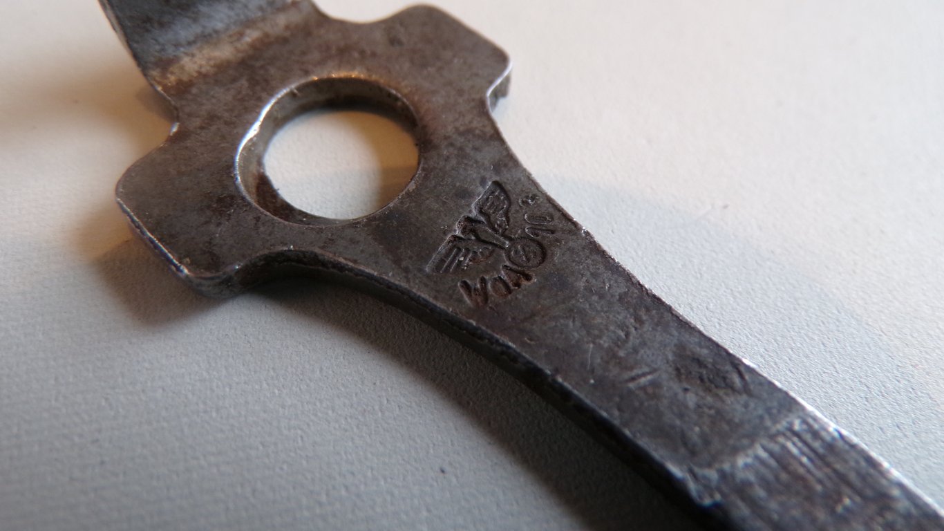 FN Hi-Power Takedown tool WaA 103