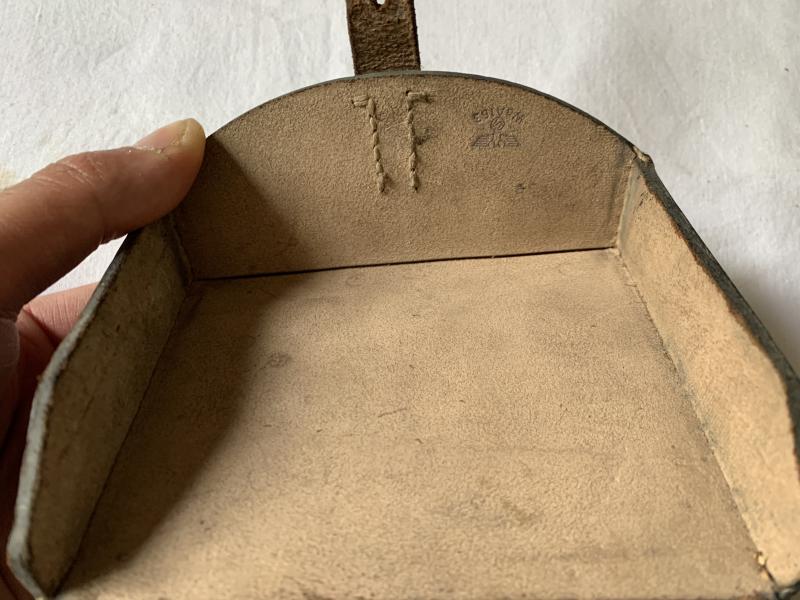 WH (HEER) Rotary Desk/Field Telephone in Leather Pouch -1941-