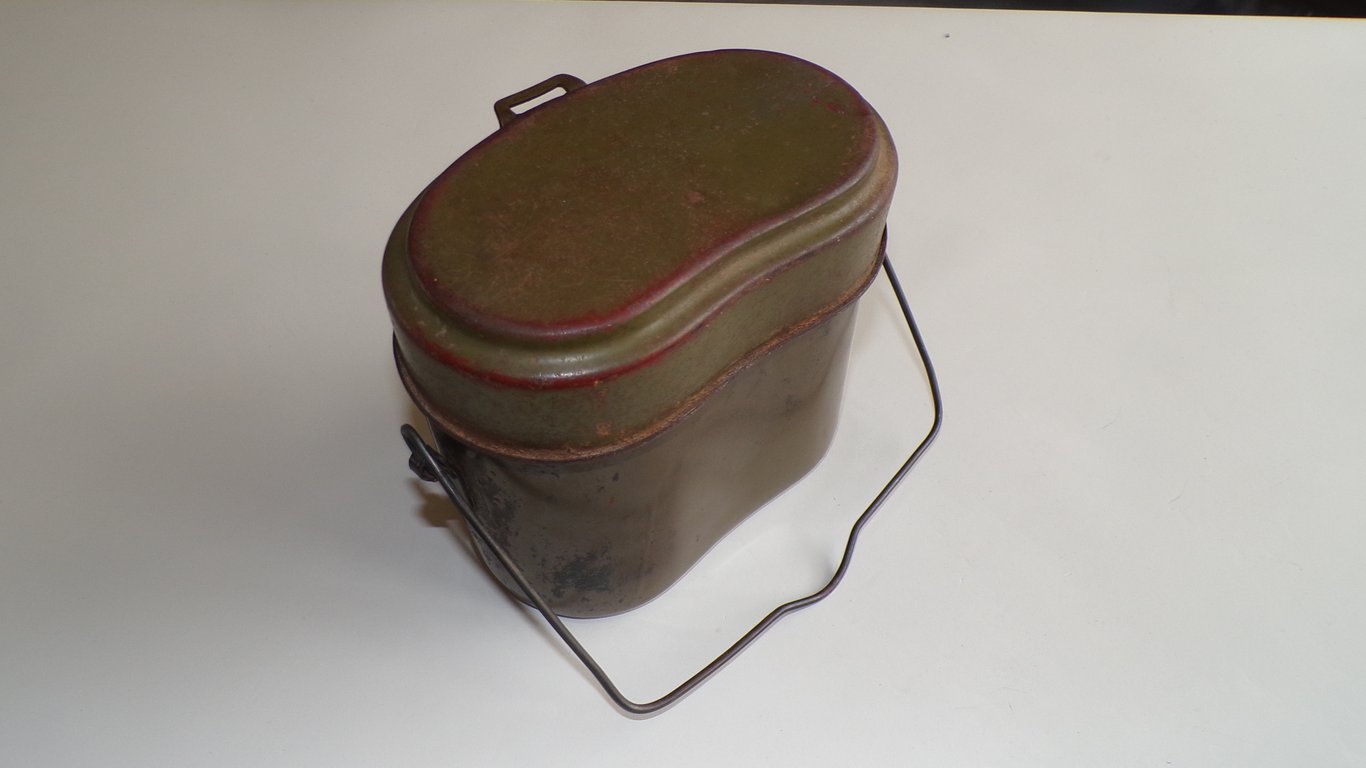 Heer / Waffen SS late war M42 Mess kit