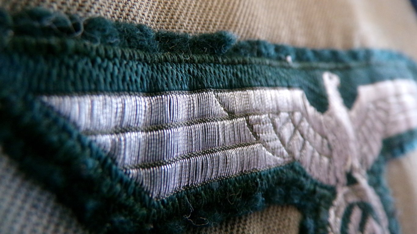 DKG Infantry Hauptmann Feldbluse
