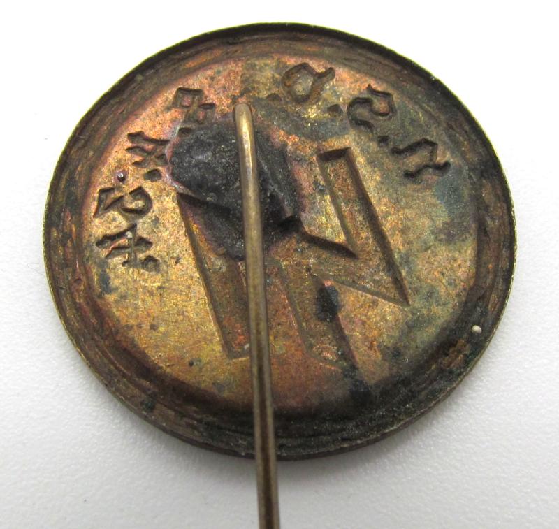 NSV (Nationalsozialistische Volkswohlfahrt) Tinnie