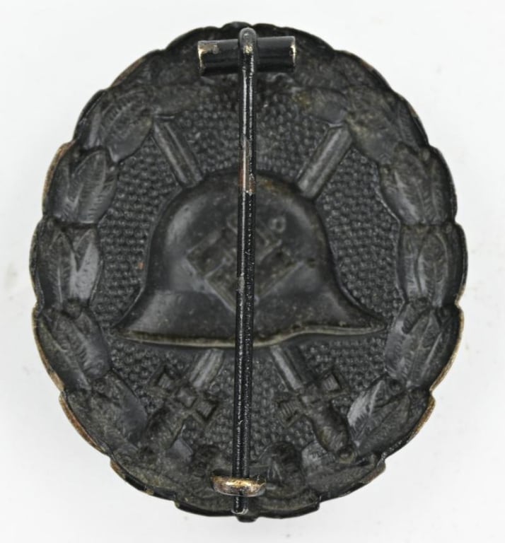 German Wound Badge in Black 1st pattern 'Legio Condor'