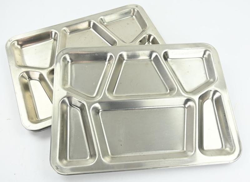 US WW2 Stainless Steel Messhall Plates 1942