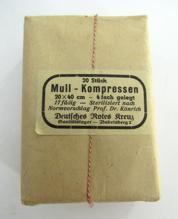Deutsches Rotes Kreuz (DRK) 20 "gauze compresses" 1942