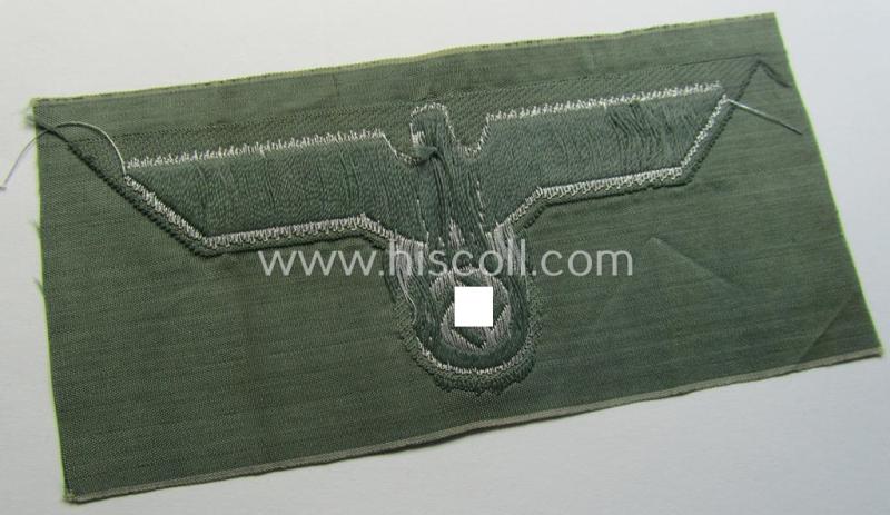 Attractive, WH (Heeres) officers'- (ie. eventually NCO-) type breasteagle being a 'virtually mint- ie. unissued' example as executed in attractive so-called: 'flat-wire'- (ie. 'BeVo'-) weave-pattern