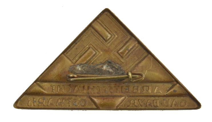 German Arbeitsschlacht Gau Bayr. Ostmark Badge
