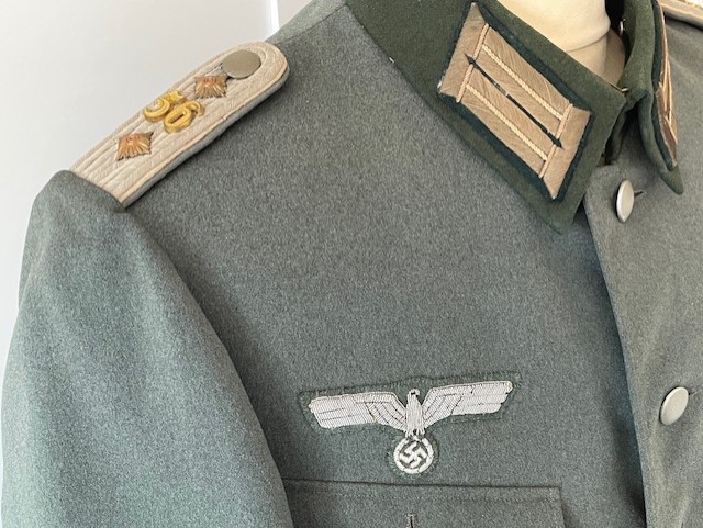 CAPTAINS WWII GERMAN 56 INFANTRY OFFICERS FOUR POCKET FIELD TUNIC