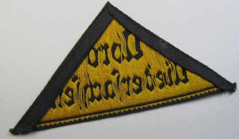 'HJ' ('Hitlerjugend') district-triangle (ie. 'Gebietsdreieck') entitled: 'Nord Niedersachsen' (being a minimally used- and/or worn example that has lost its once-attached 'RzM'-etiket)