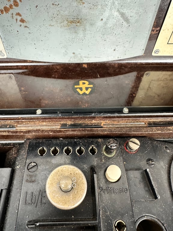 Nice original German WW2 FF33 Field Telephone (Feldfernsprecher 33) 1940