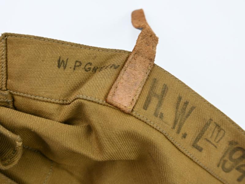 British WW2 Shell Dressing Pouch 1st Pattern