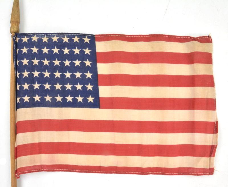 US WW2 48 Star Stars & Stripes Flag on Pole