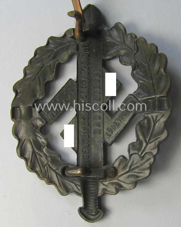 Superb - early- (ie. mid-) war-period example of an: 'SA-Sportabzeichen in Bronze' being a very detailed and maker- (ie. 'Berg u. Nolte'-) marked example that is void of an impressed bearers'-number
