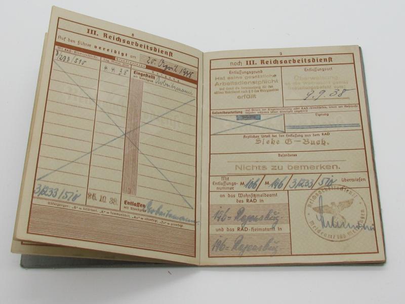 Wehrmacht ( Gebirgsjäger ) Wehrpass + Cover