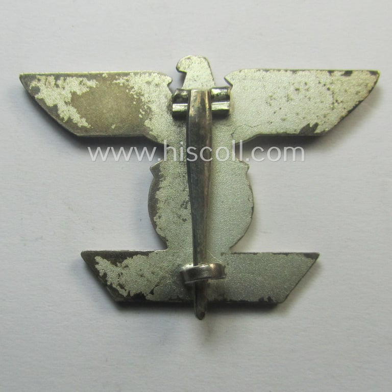 Superb, 'Wiederholungsspange zum EK I. Klasse' (or: bar to the WWI IC first-class) by the maker (ie. 'Hersteller'): 'Eugen Schmidthaussler' and that comes stored in its accompanying etui