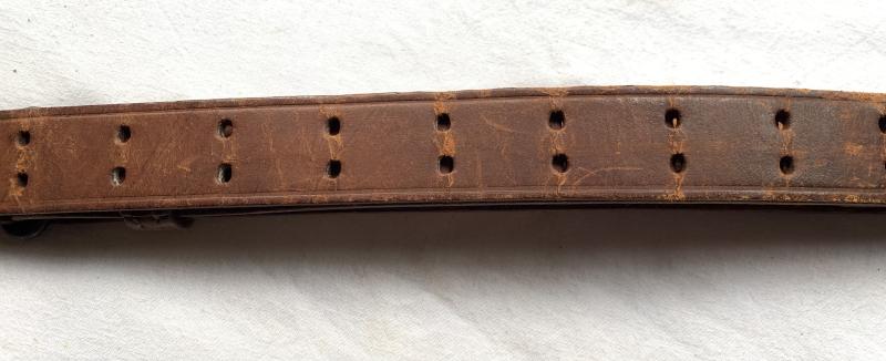 U.S. Leather Rifle Sling -1943-