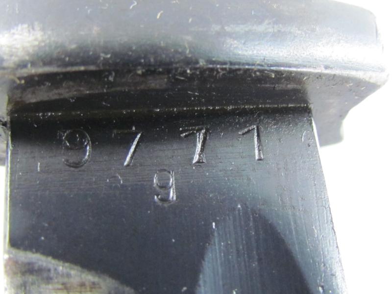 Non Matching K98 bayonet by E. Pack & S 1939 With Frog