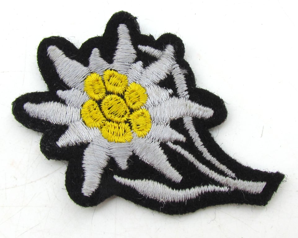 Waffen-SS Gebirgsjäger Edelweiss Cap Insignia