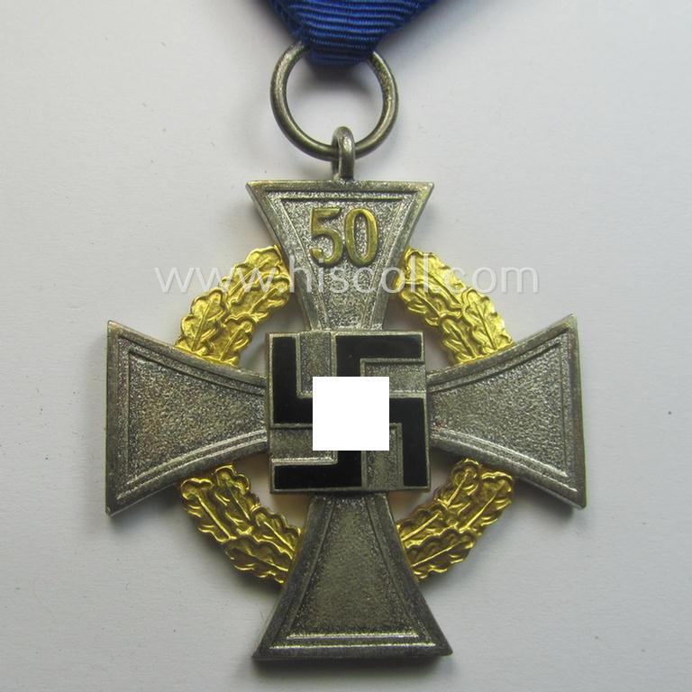Minimally worn 'Treuedienst Ehrenzeichen' being of the so-called: 'Sonderstufe' as awarded for 50 years of loyal-service and that comes in an overall very nice- (ie. surely issued- and/or used-), condition