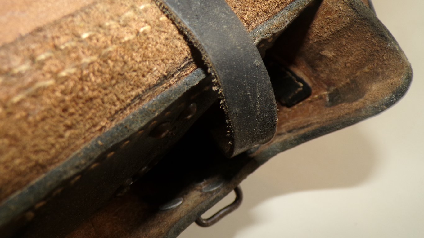 Wehrmacht / SS P38 hardshell holster