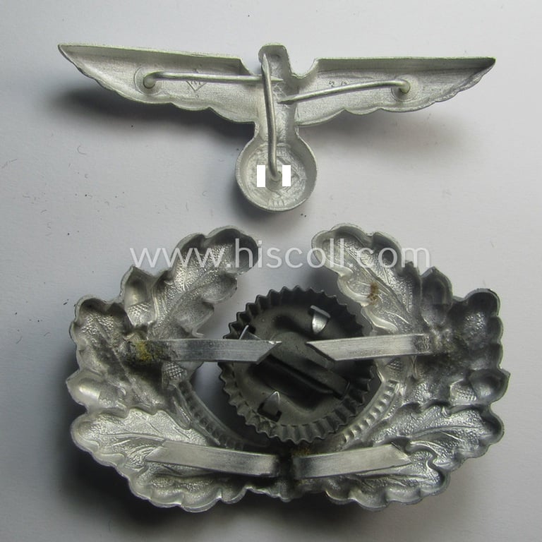 Fully matching WH (Heeres) NCO- (ie. officers'-) type (and aluminium-based!) visor-cap insignia-set for attachment onto the various NCO- ie. officers'-type visor-caps (ie. 'Schirmmützen')