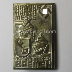 Silver-toned- (ie. I deem 'Feinzink'- ie. pot-metal-) based:...