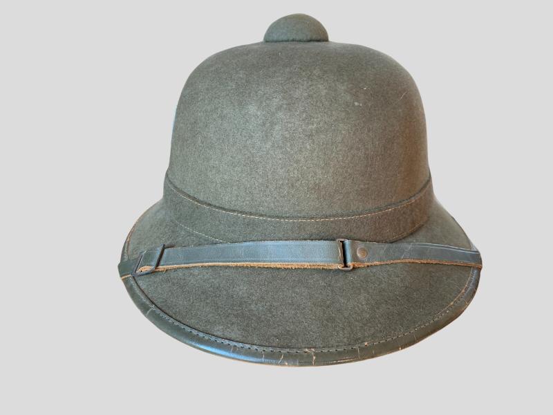 WH (Heer) Second Pattern Tropical Pith Helmet