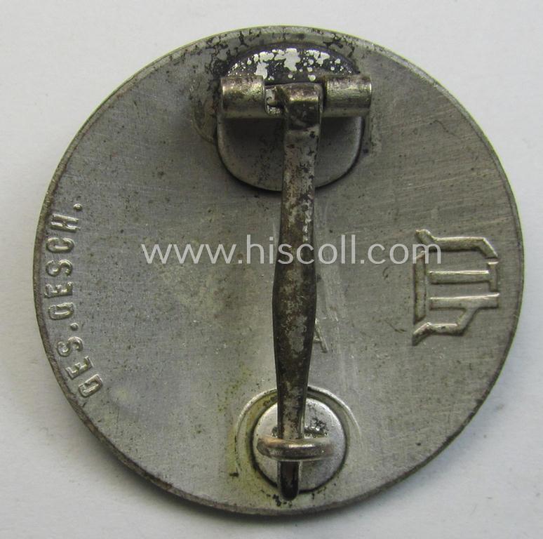 Superb, enamelled lapel-pin: 'Der Stahlhelm' - Bund der Frontsoldaten (Sta) - Eintrittsabzeichen 1931' being a non-engraved example that comes in an overall very nice- (and/or fully undamaged!), condition