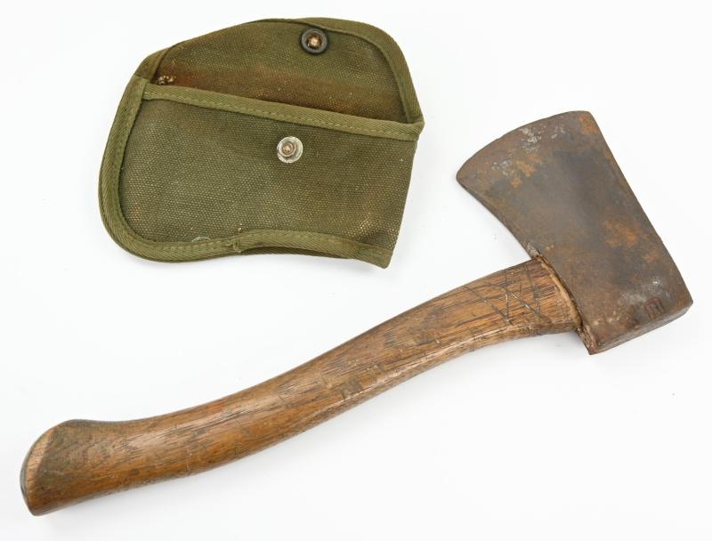 US WW2 M-1910 Entrenching Axe Hatchet & Cover