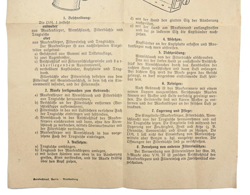 German WH DM1 Gasmask User Manual