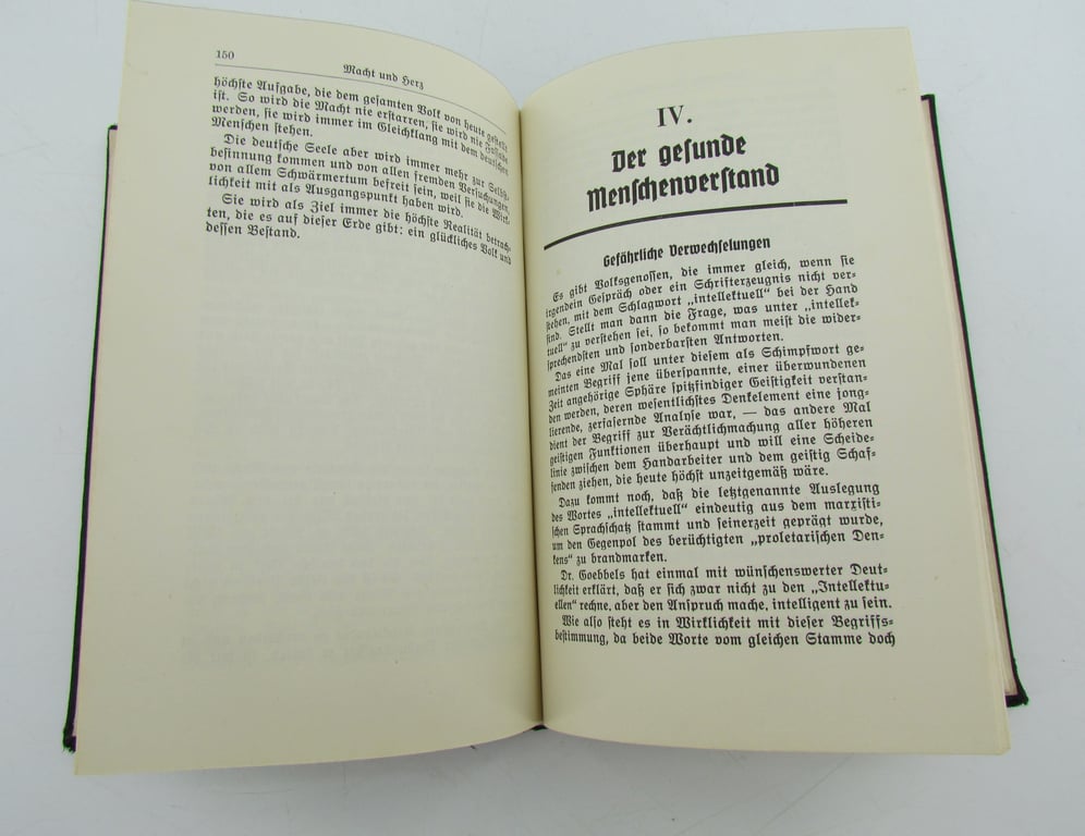 SS Book: 'Auf Hieb und Stich!'