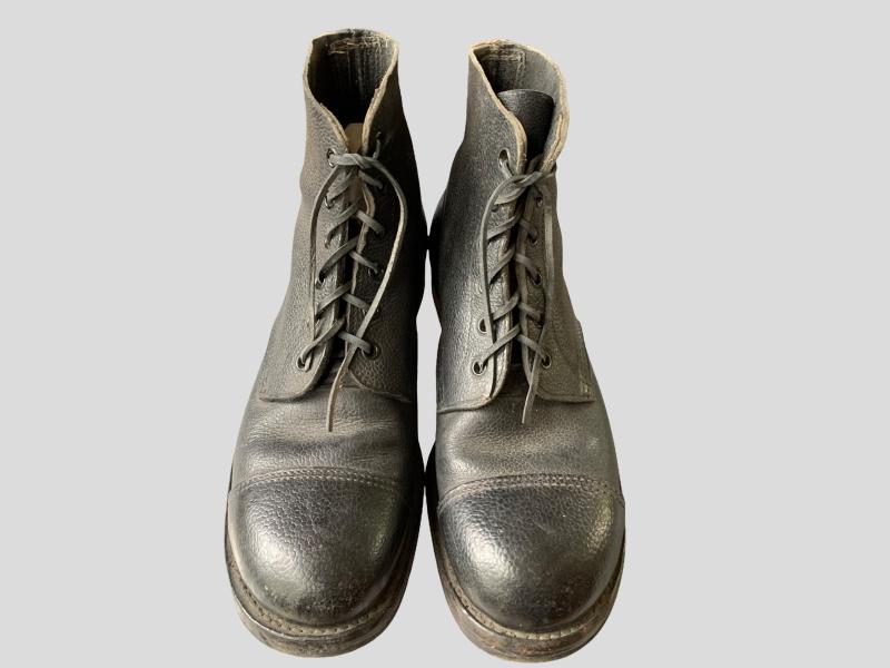 British Ammo Boots -1945-