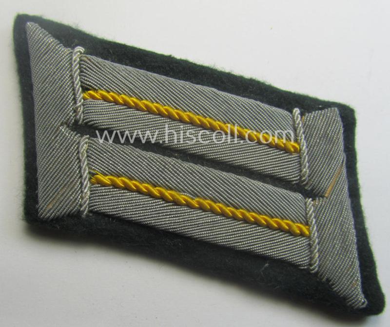 Pair of WH (Heeres) officers'-type collar-tabs: 'Offizier der Kavallerie o. Aufkl.-Trpn.'
