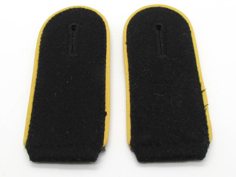 Waffen SS Reconnaissance (Aufklärung) Shoulder Boards