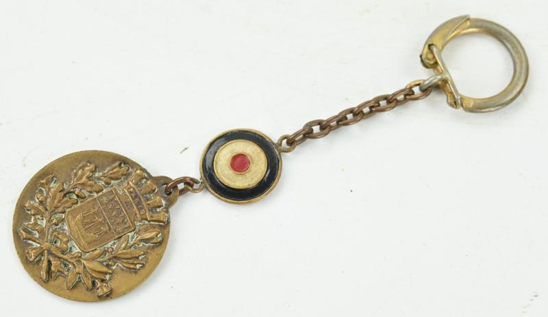 German WH Keychain 'Occupation of Paris 1940'