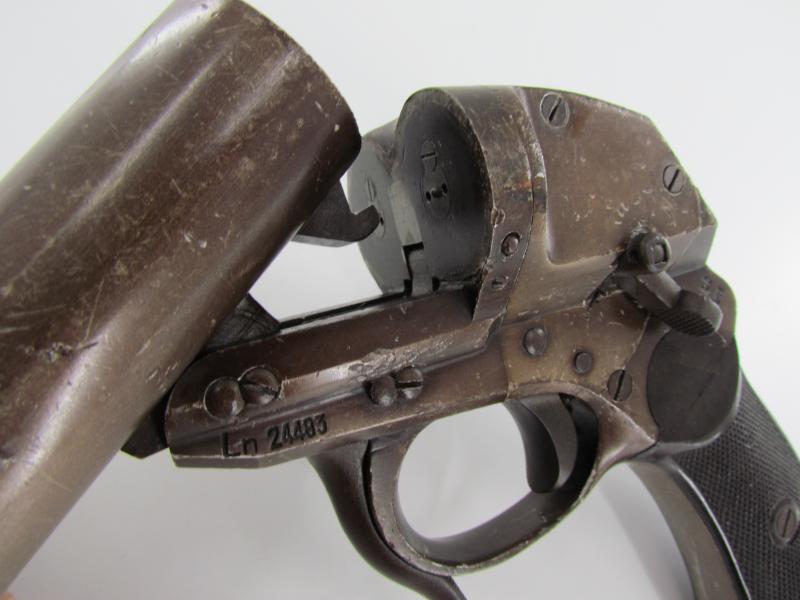 Luftwaffe Double Barrel Flare Gun by gpt 1942