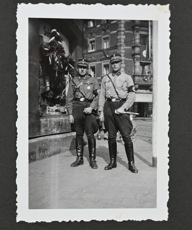 German SA/HJ Leader Photo Album 'Nazi Leaders'