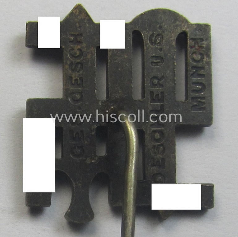 Membership lapel-pin: 'Reichsnährstand' (or: 'RNSt') being maker- (ie. 'Deschler'-) marked example that is executed in multi-coloured, so-called: 'Buntmetall'