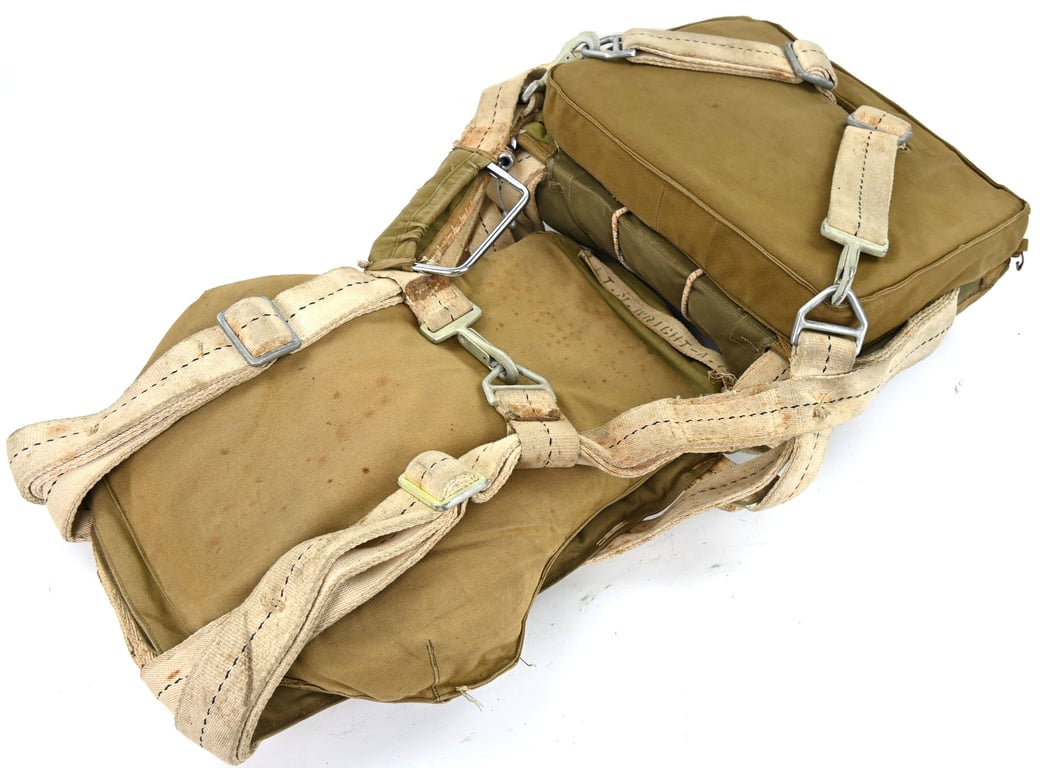 USAAF WW2 Named AN6510-1 Seat Parachute Harness Assembly